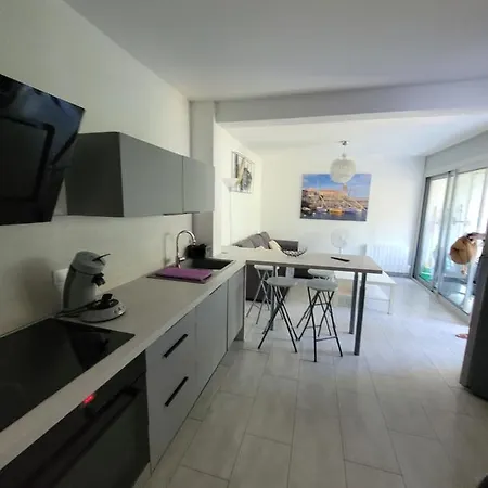 Collioure Tres Bel Appart A 150 Metres Des Plages Avec Jardin Prive Et Parking Dans Residence Securisee Exterior photo
