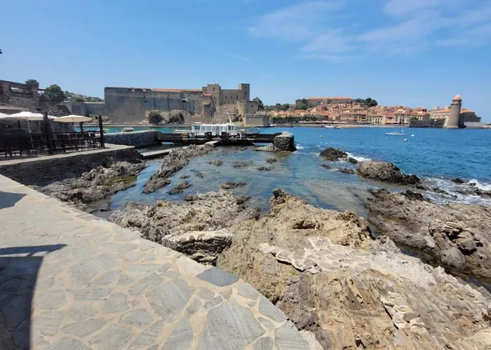 Collioure Tres Bel Appart A 150 Metres Des Plages Avec Jardin Prive Et Parking Dans Residence Securisee
